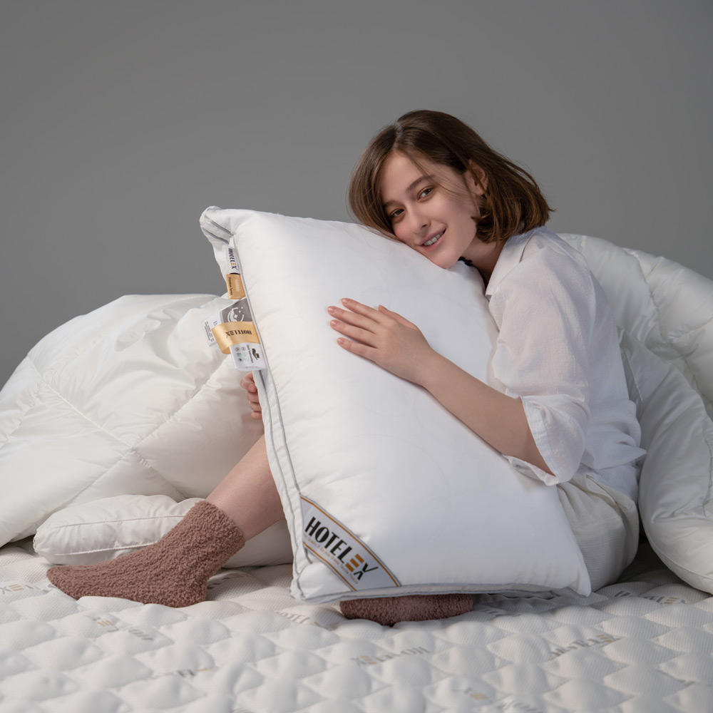 Royal Pillow - Image 2